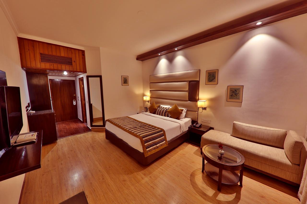 Hotel Manali Heights Экстерьер фото