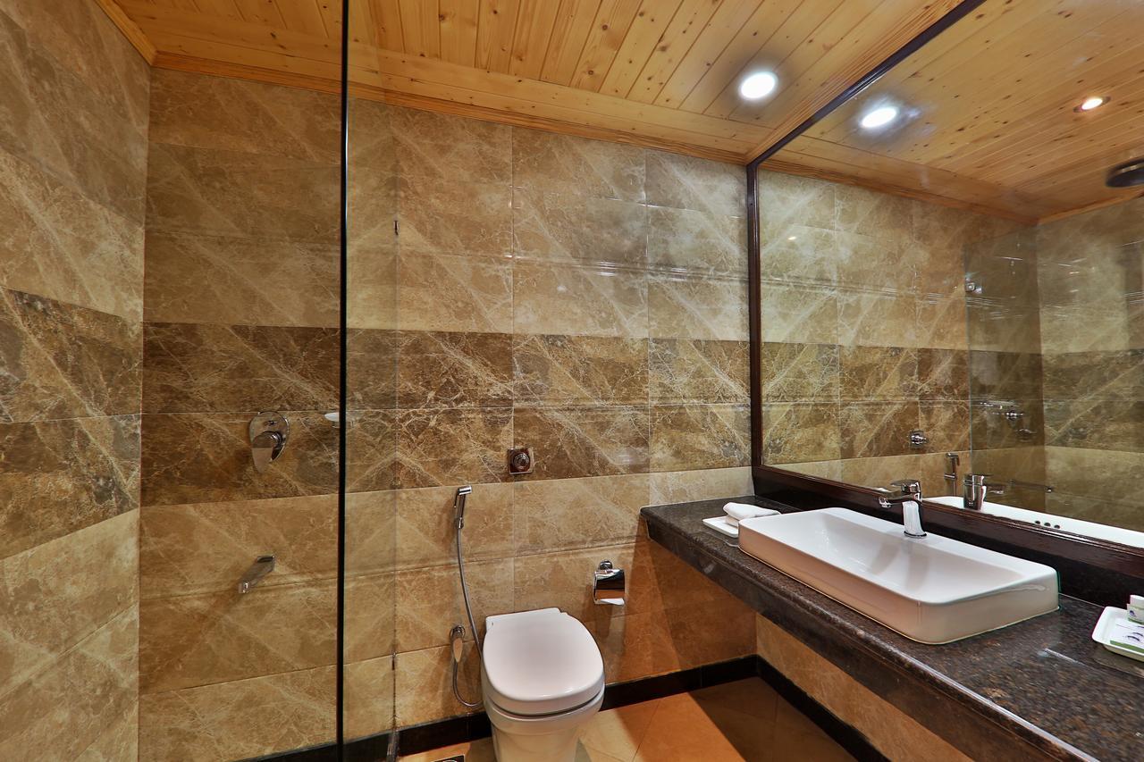 Hotel Manali Heights Экстерьер фото