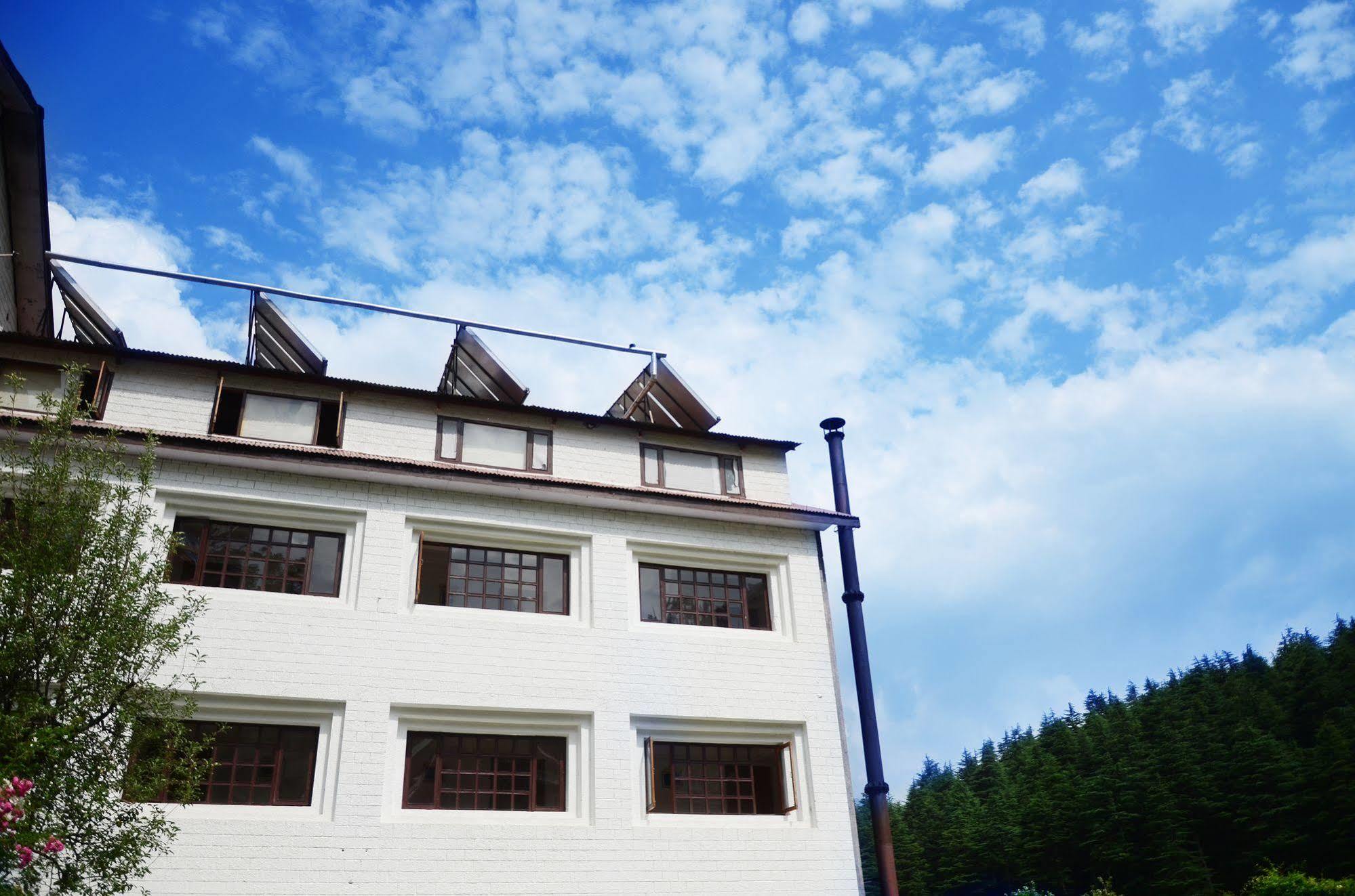 Hotel Manali Heights Экстерьер фото