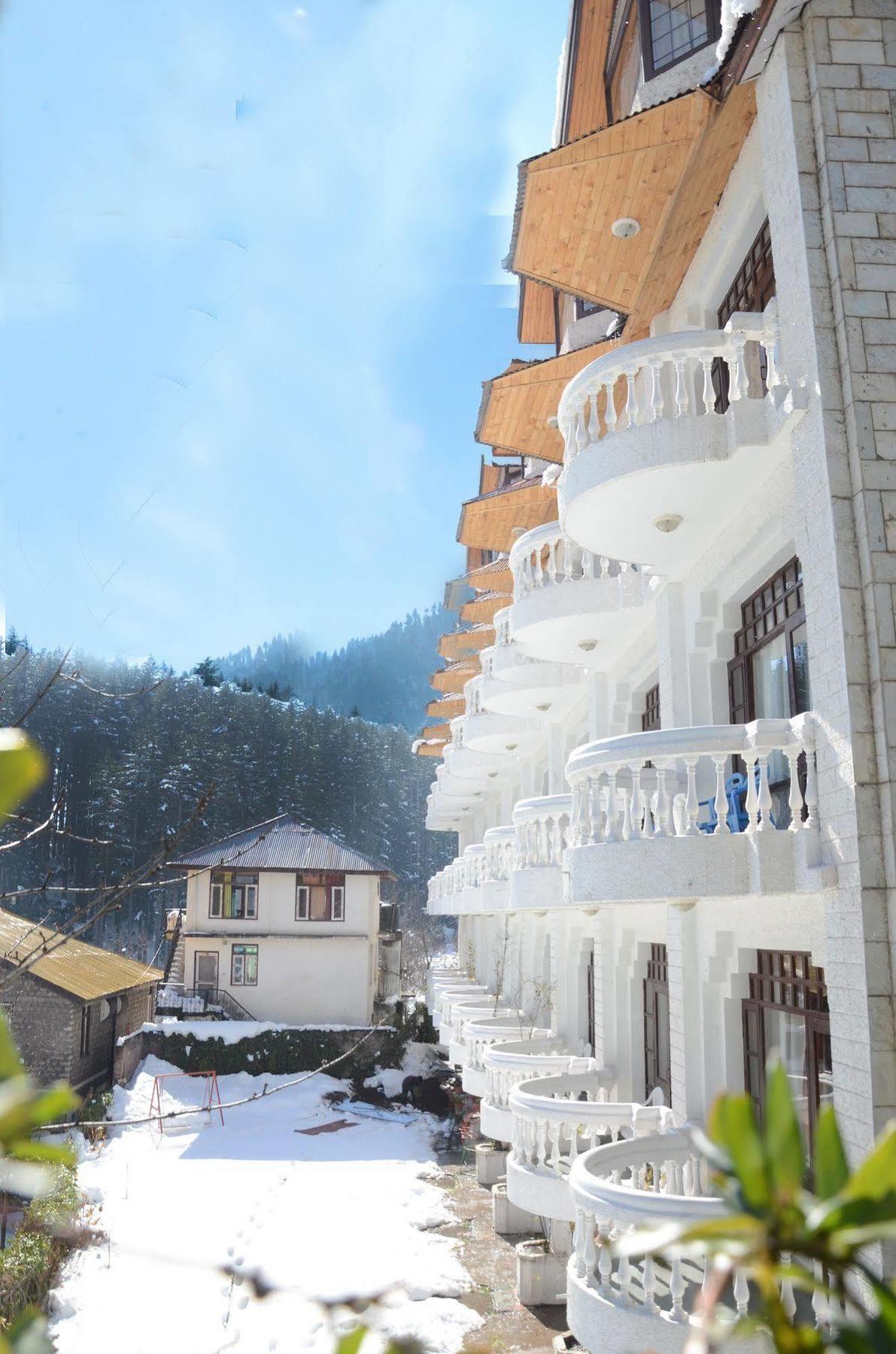 Hotel Manali Heights Экстерьер фото