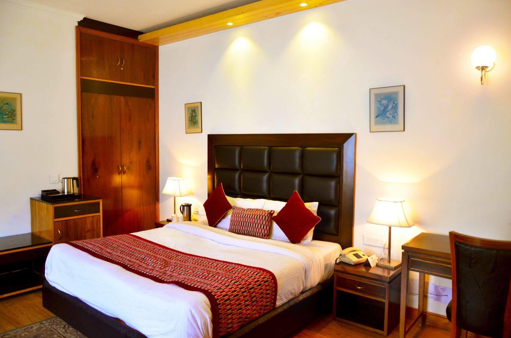 Hotel Manali Heights Экстерьер фото