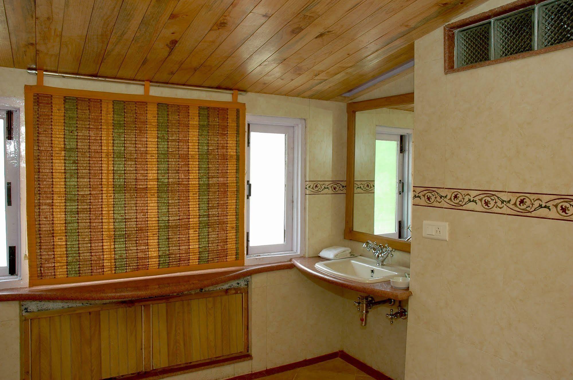 Hotel Manali Heights Экстерьер фото
