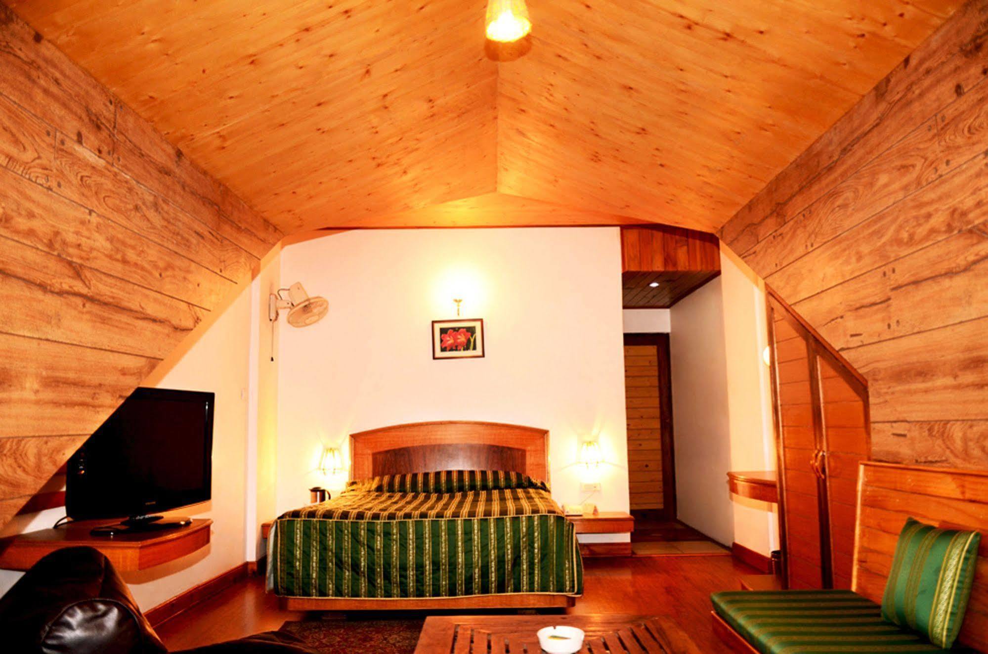 Hotel Manali Heights Экстерьер фото